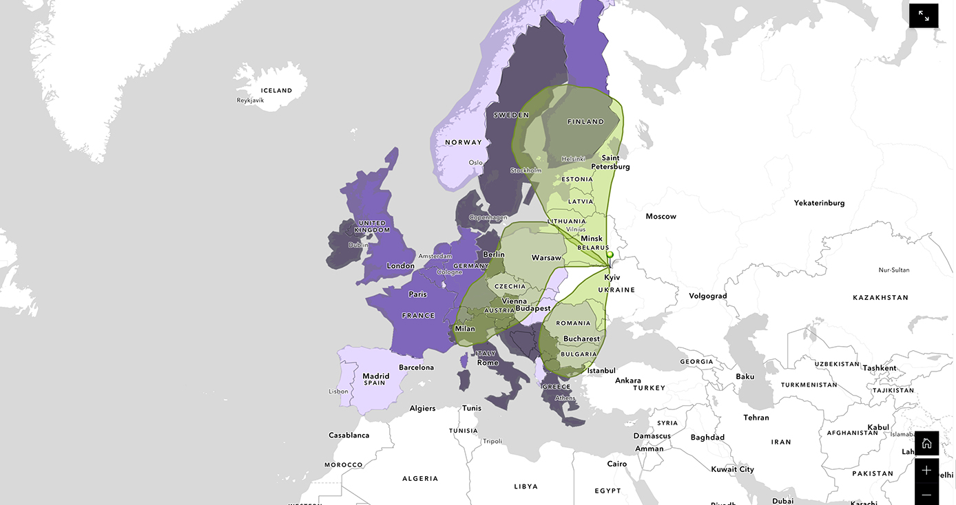 Carte de l'Europe avec des pays dans différentes nuances de violet, avec des formes vertes sortant de l'Ukraine