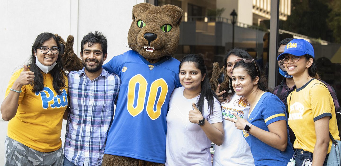 Pitt Students with Roc