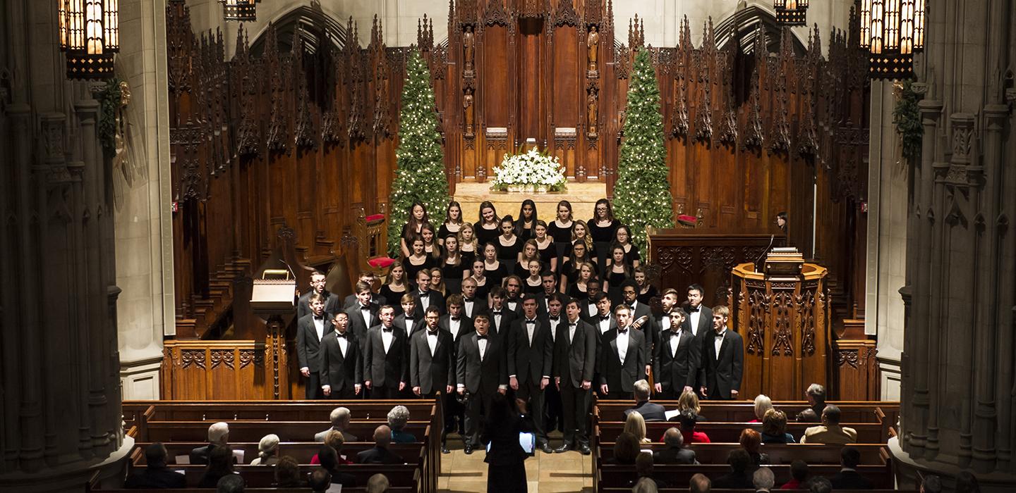 Choir performing in Heinz Chapel 