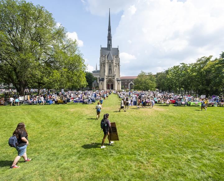 Hundreds of Pitt students gathered outside on lawn