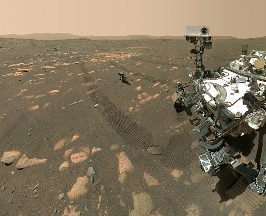 NASA perseverance rover taking a photo on Mars