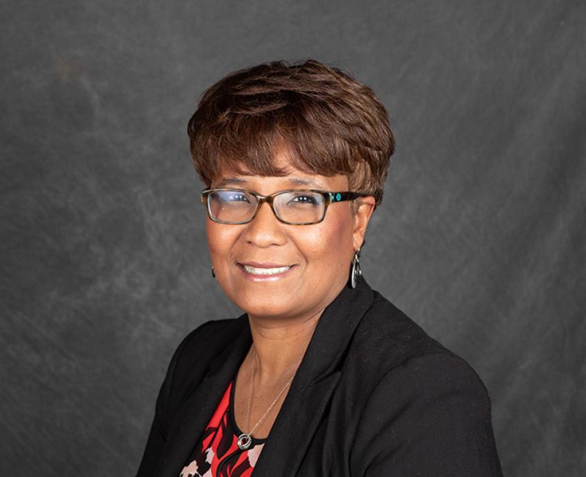 Tracey Conti portrait 
