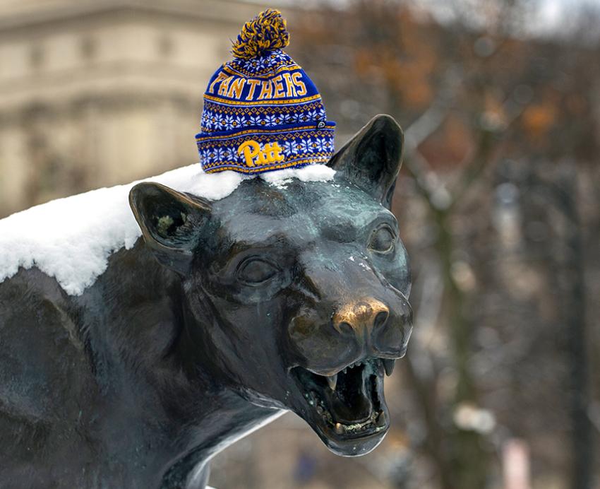 panther statue with a Pitt hat on top