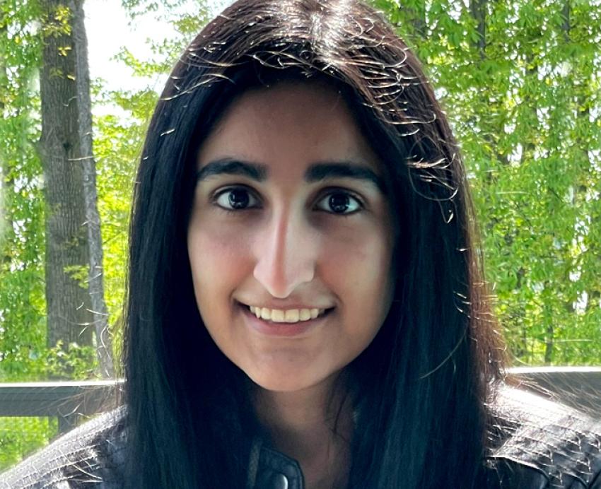Portrait of Vidya Surti