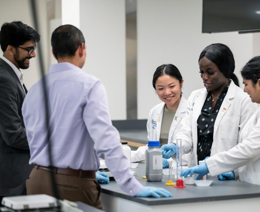 School of Pharmacy faculty, students and support staff in the new Salk Pavilion photographed for pharmacy stock and web sites, October 4, 2023